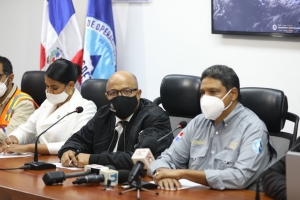 Diputados se ponen a disposici&oacute;n del Centro de Operaciones de Emergencias